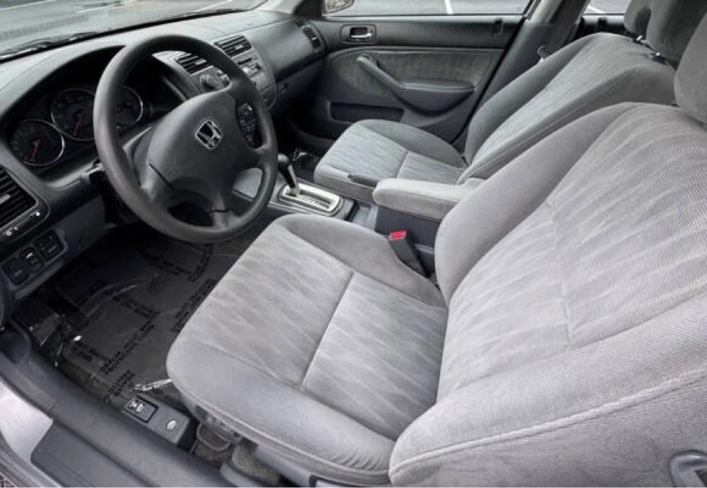 Silver Honda Civic Sedan - photo 4