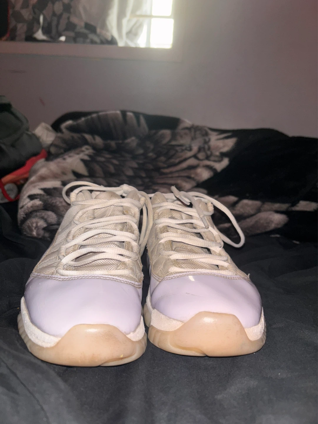 Air Jordan 11 Retro Low Light Orewood Brown