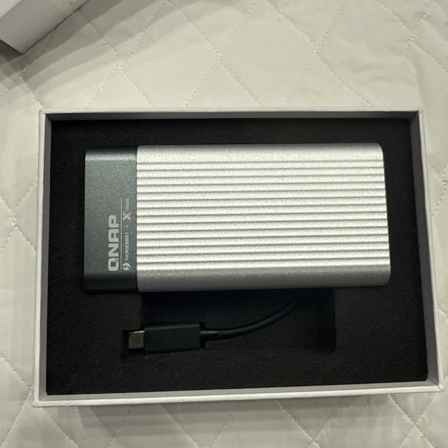 QNAP QNA-T310G1T Thunderbolt 3 to 10GbE Network Adapter - photo 2