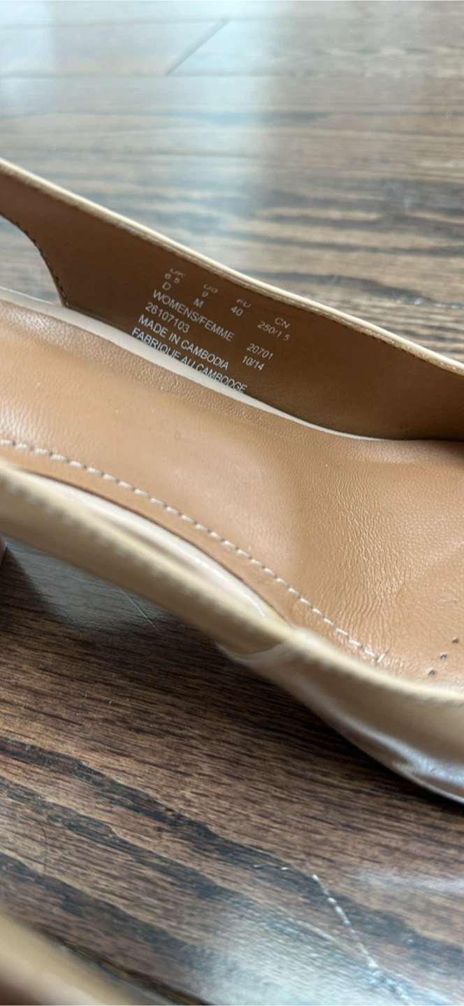 Clarks Women's Beige Slingback Heels - Size 9 - photo 2