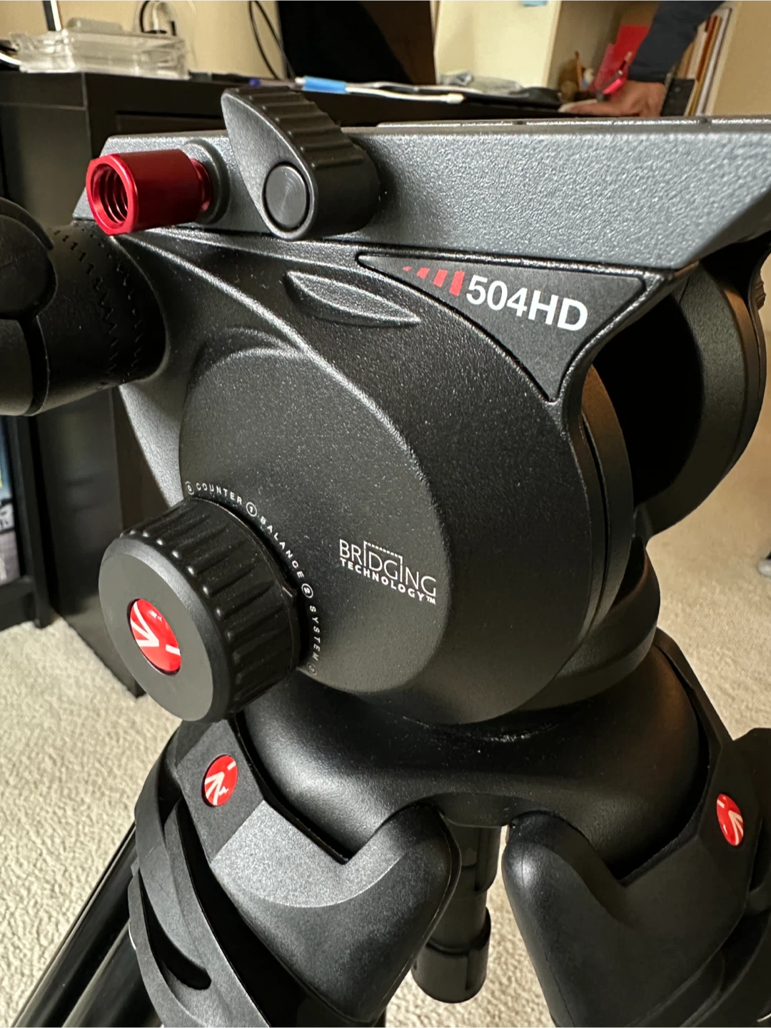 Manfrotto 546B Tripod with 504HD Head and Bag - photo 2