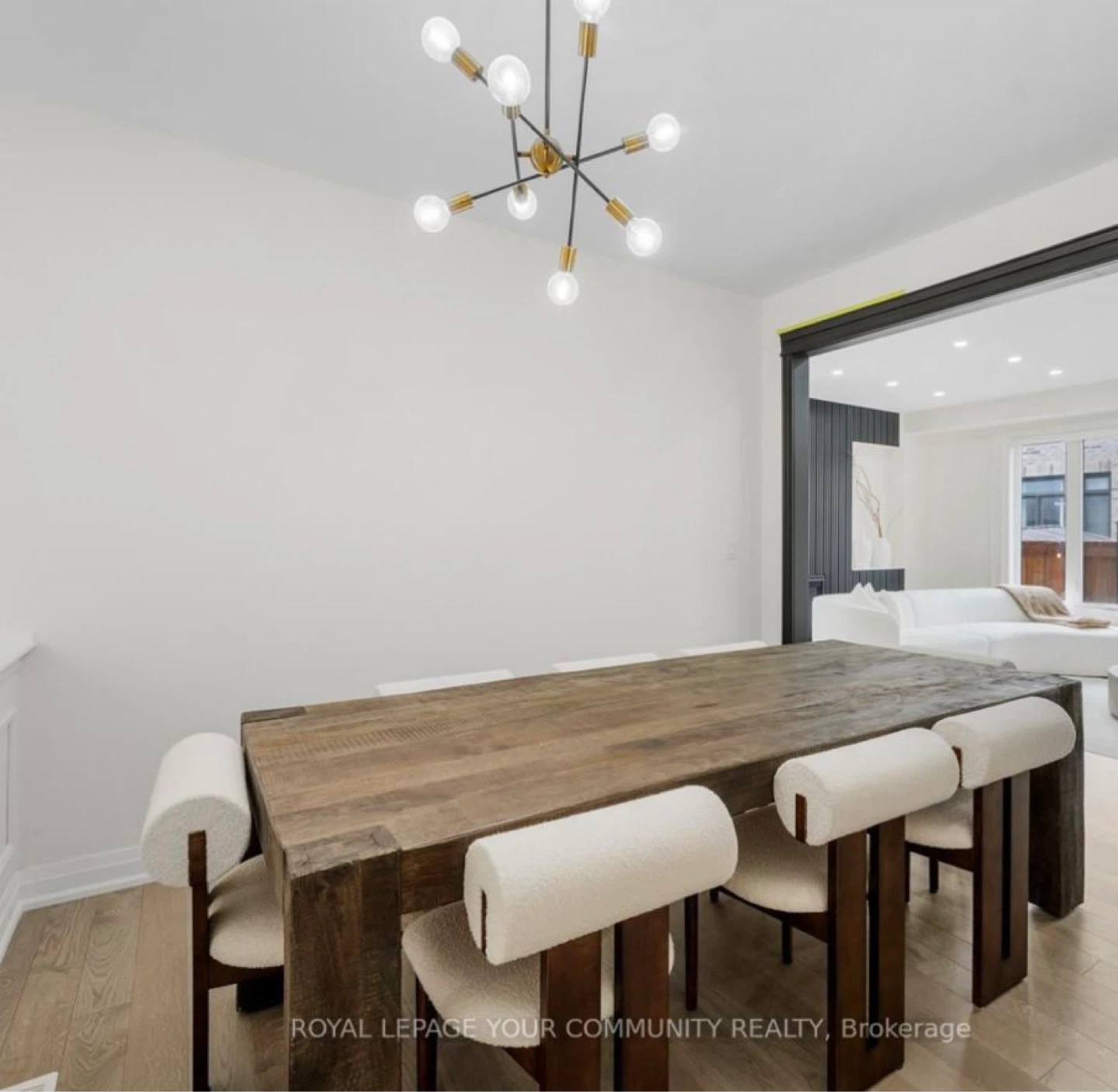 New Wooden Dining Table with 8 Bouclé Chairs
