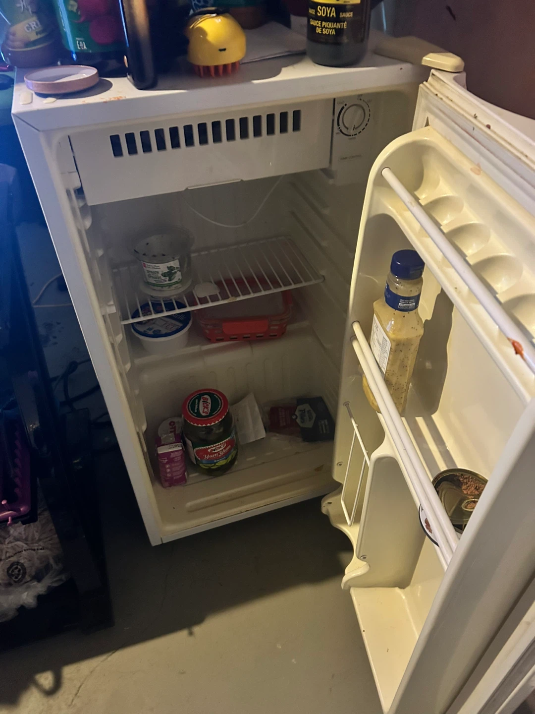 Mini Fridge - photo 2