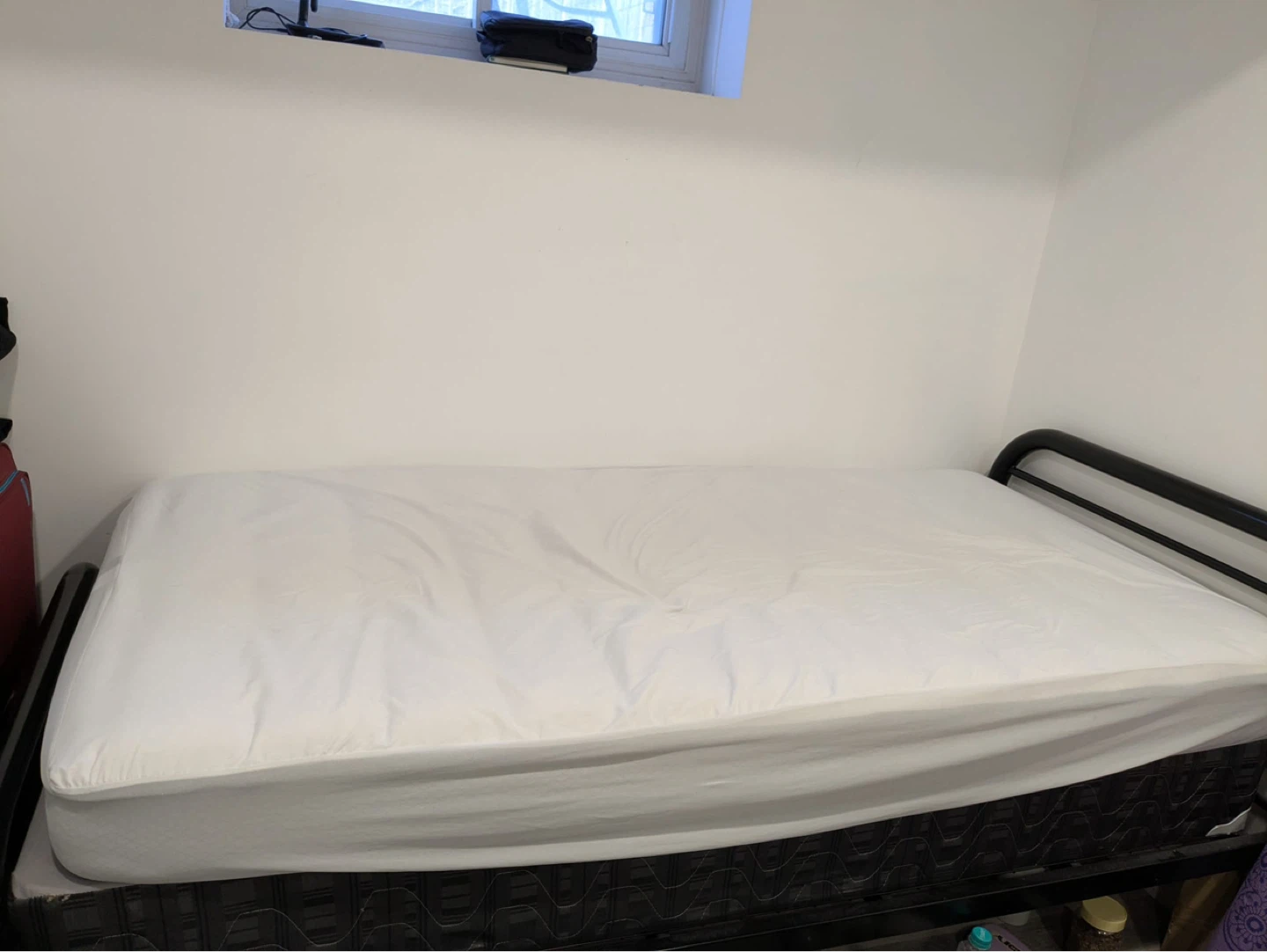 Clean mattress and Strong Metal Bed Frame - Great Deal!