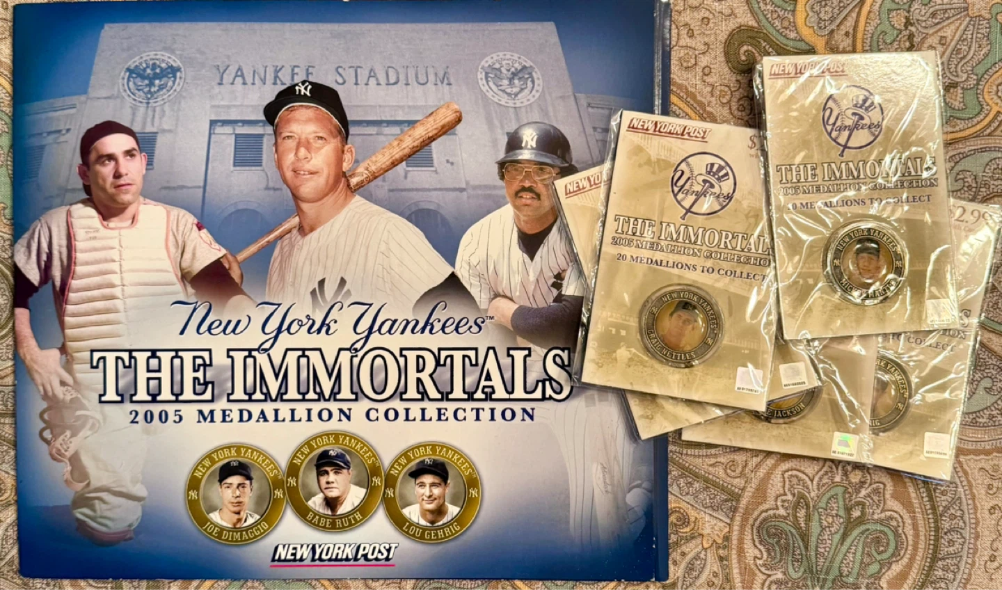 New York Yankees Collection Pins & Medallions - photo 5