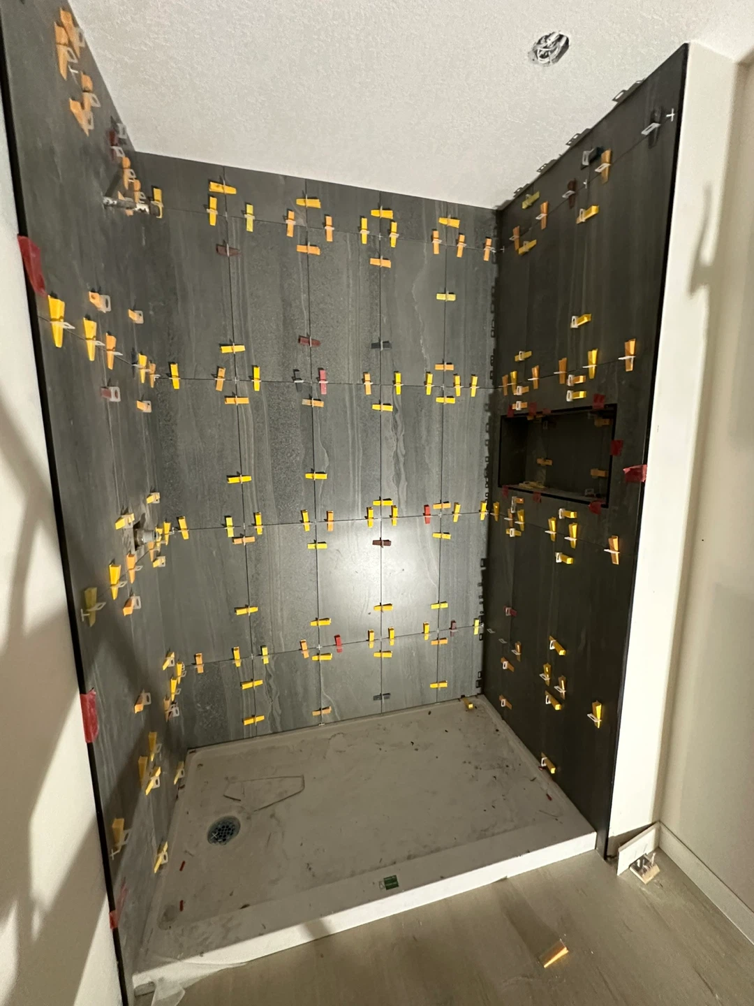 Tile setter - photo 3