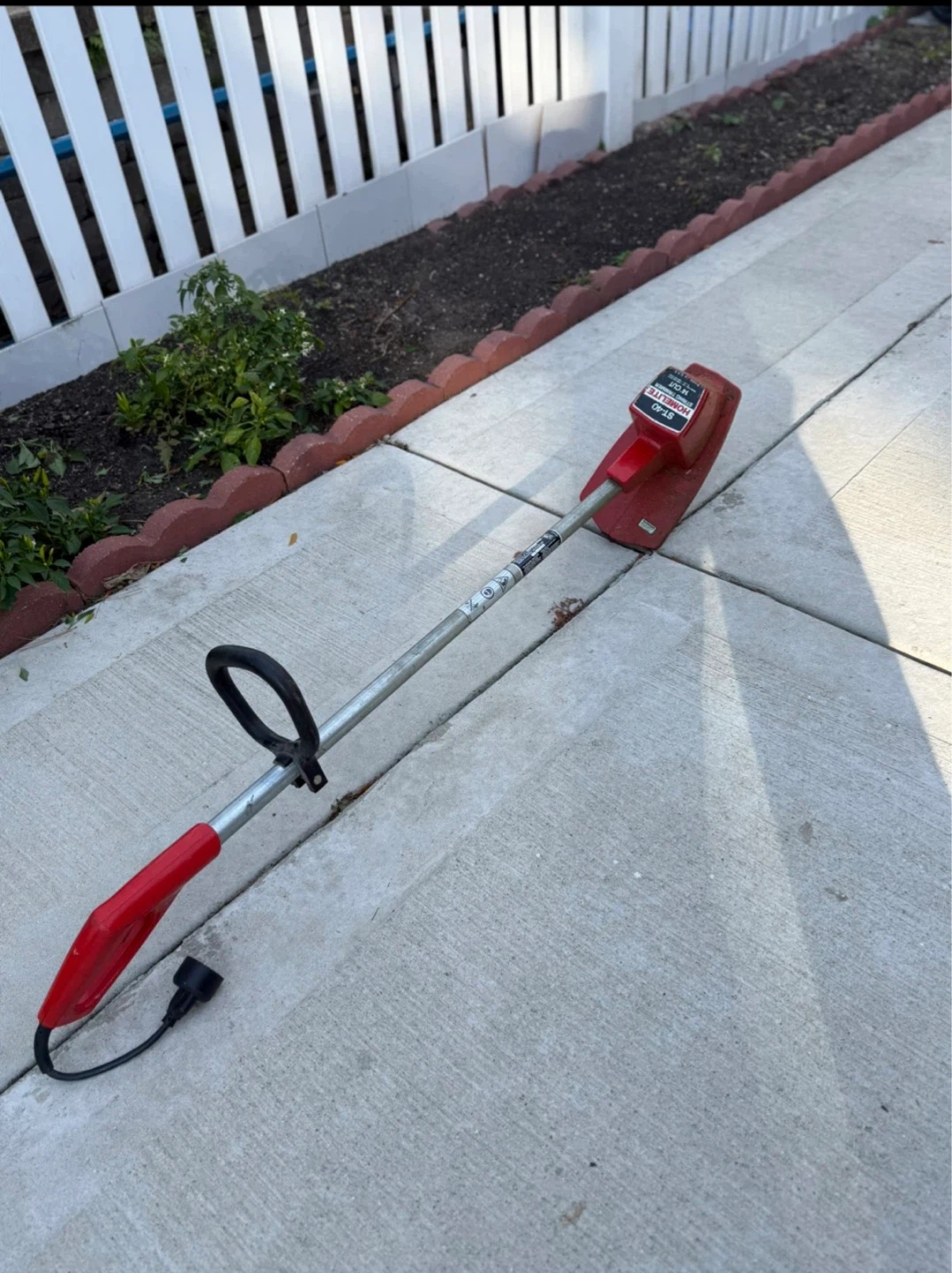 Homelite ST-40 String Trimmer - photo 3