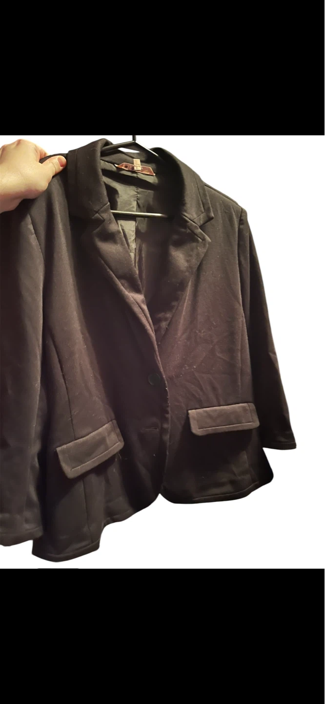 Cleo Black Blazer