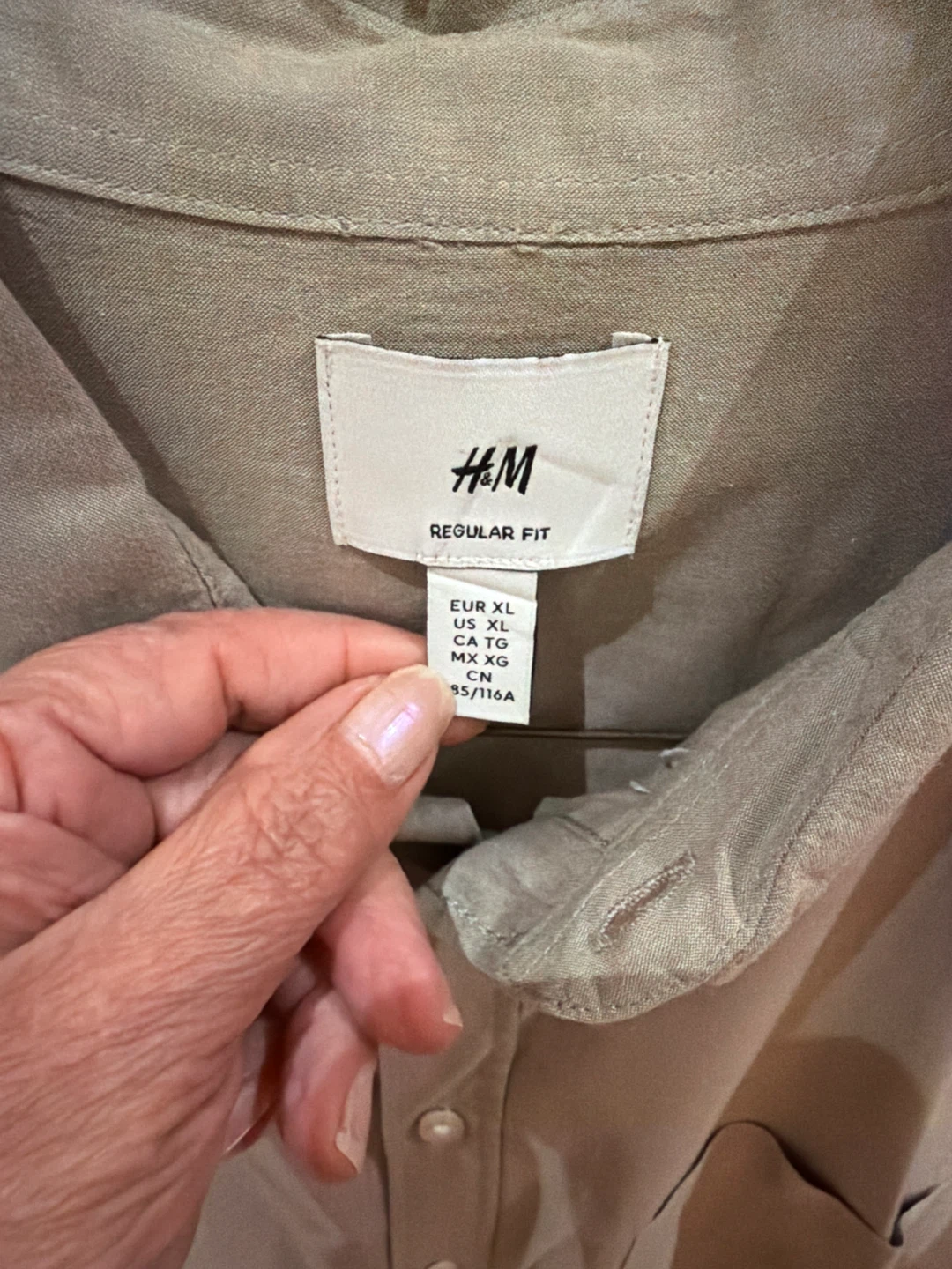 H&M Short Sleeve Button-Up Shirt - XL - photo 2
