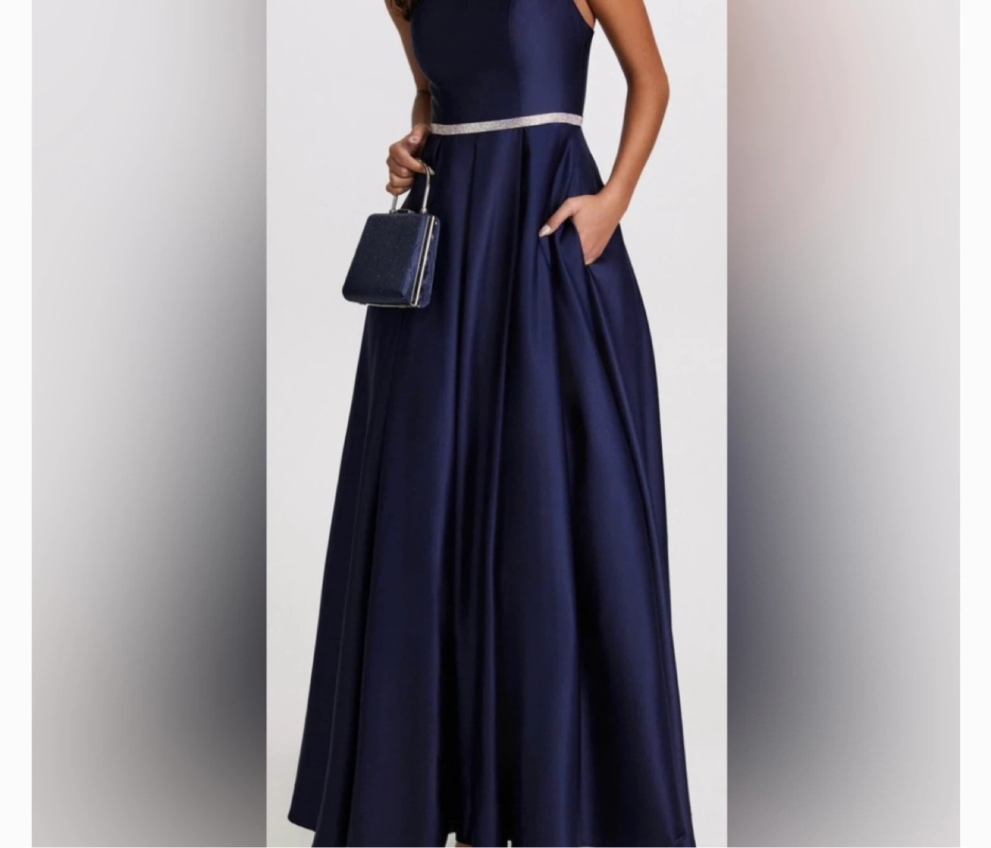 Royal blue stunning gown for rent