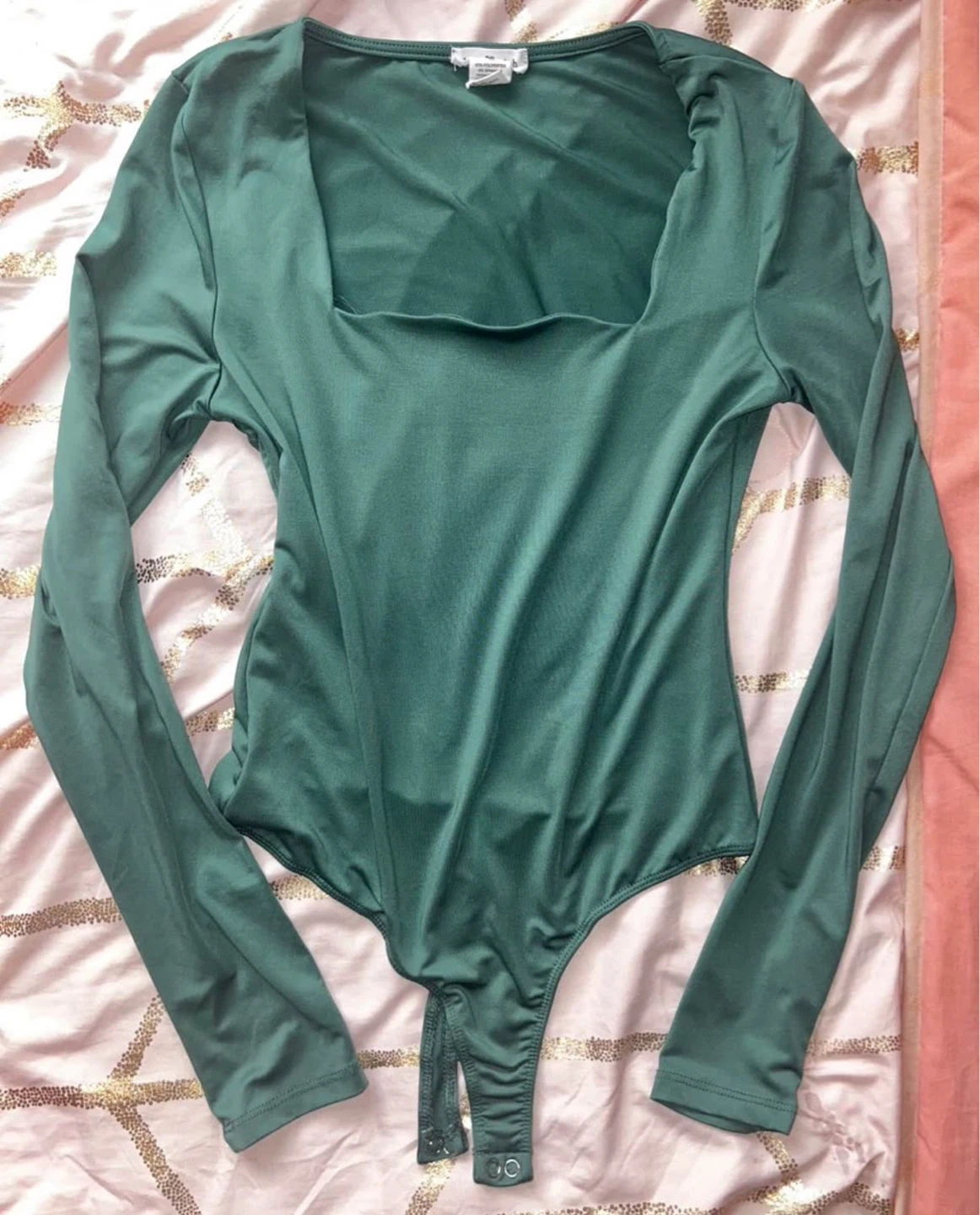 green long sleeve bodysuit