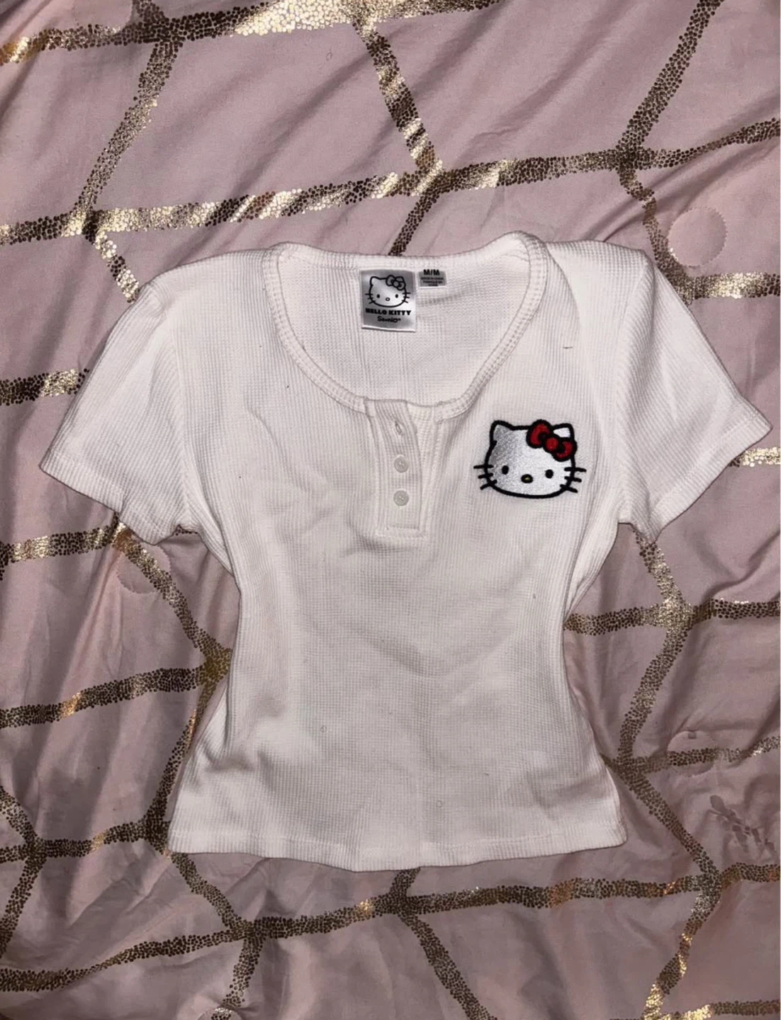 hello kitty tee