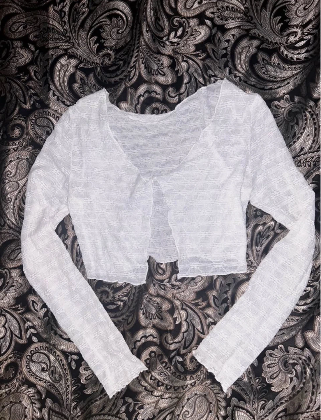 white crop long sleeve