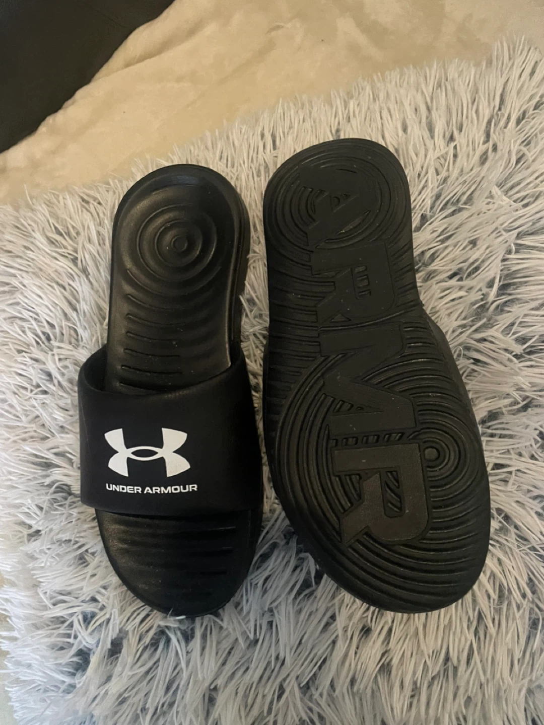 Under Armour Black Slides - photo 2
