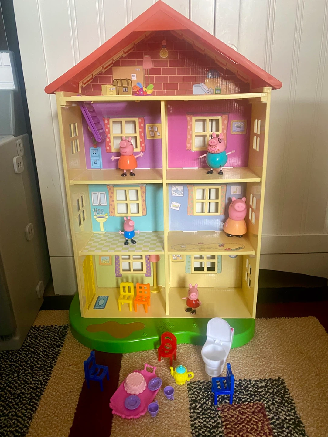 Peppa Pig play  Toy House with Figures and Accessories