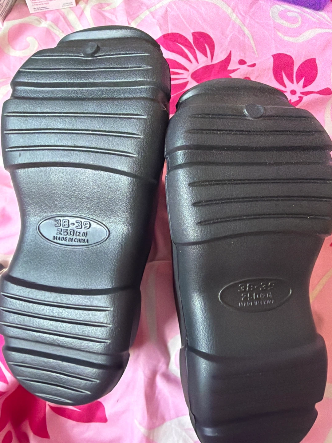 Black Clog Shoes - Size 38-39 - photo 2