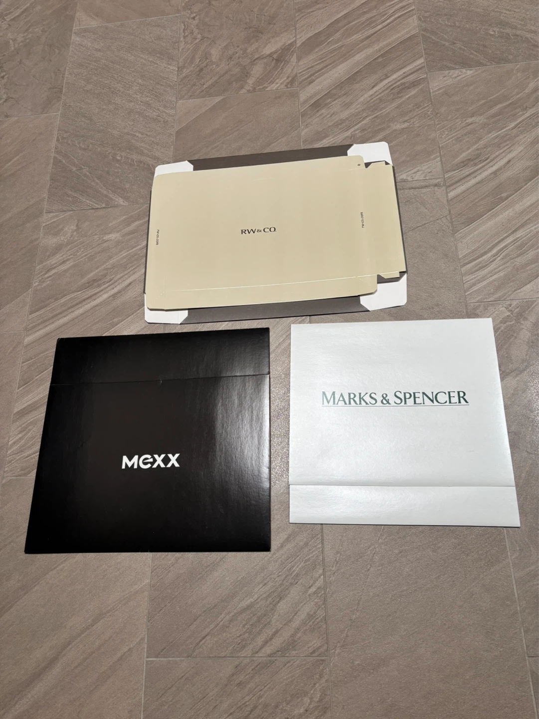 Free lot of 3 Gift Boxes