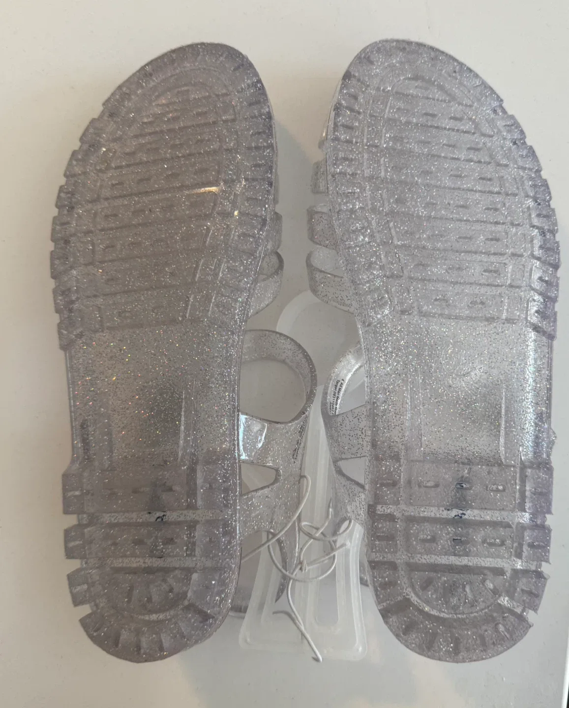 Women’s Cat & Jack Glitter Jelly Sandals Size 4 - photo 3