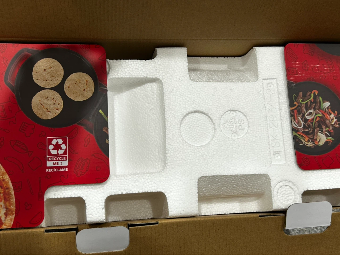 NEW Dash Pizzeria Perfect Pizza Griddle Oven Maker Red 🍕 - photo 2