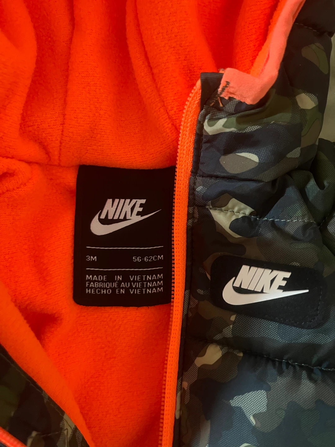 Nike Baby Snowsuit Camo Orange Lined 3M 56-62CM - photo 2