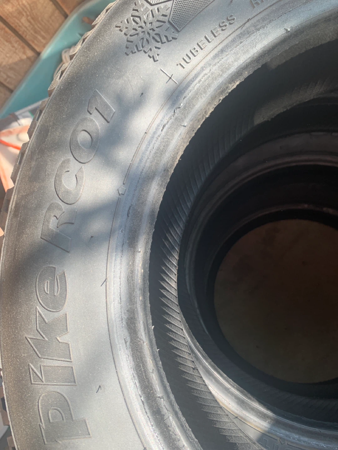 Hankook Winter Tires - 195/65R15 - photo 3