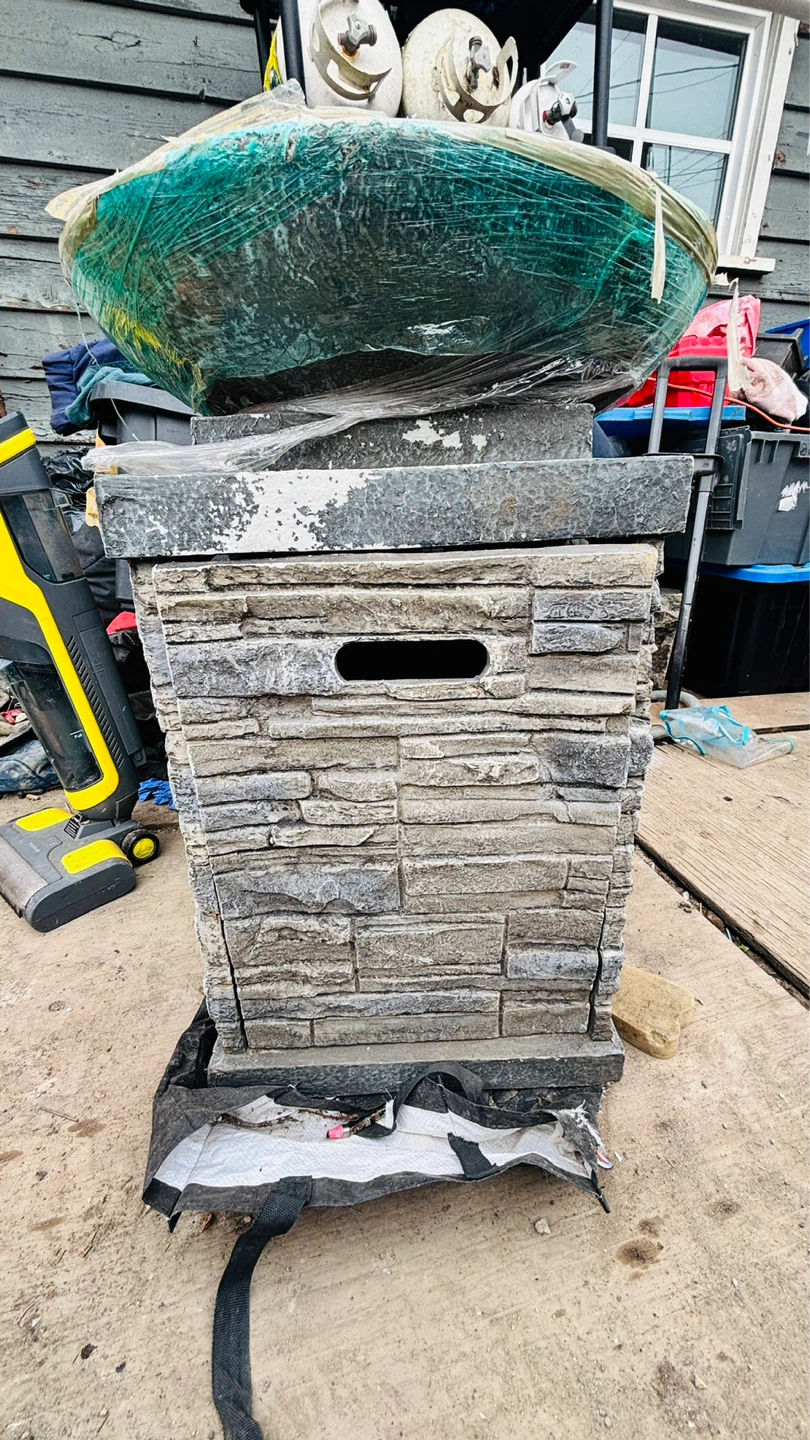 Propane Tank Cover with Integrated Planter