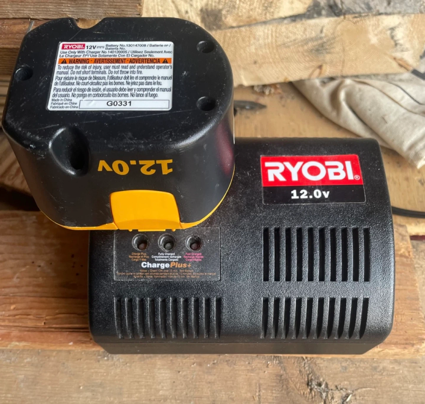 Ryobi 12.0V Cordless Drill and Flashlight Combo Kit - photo 3
