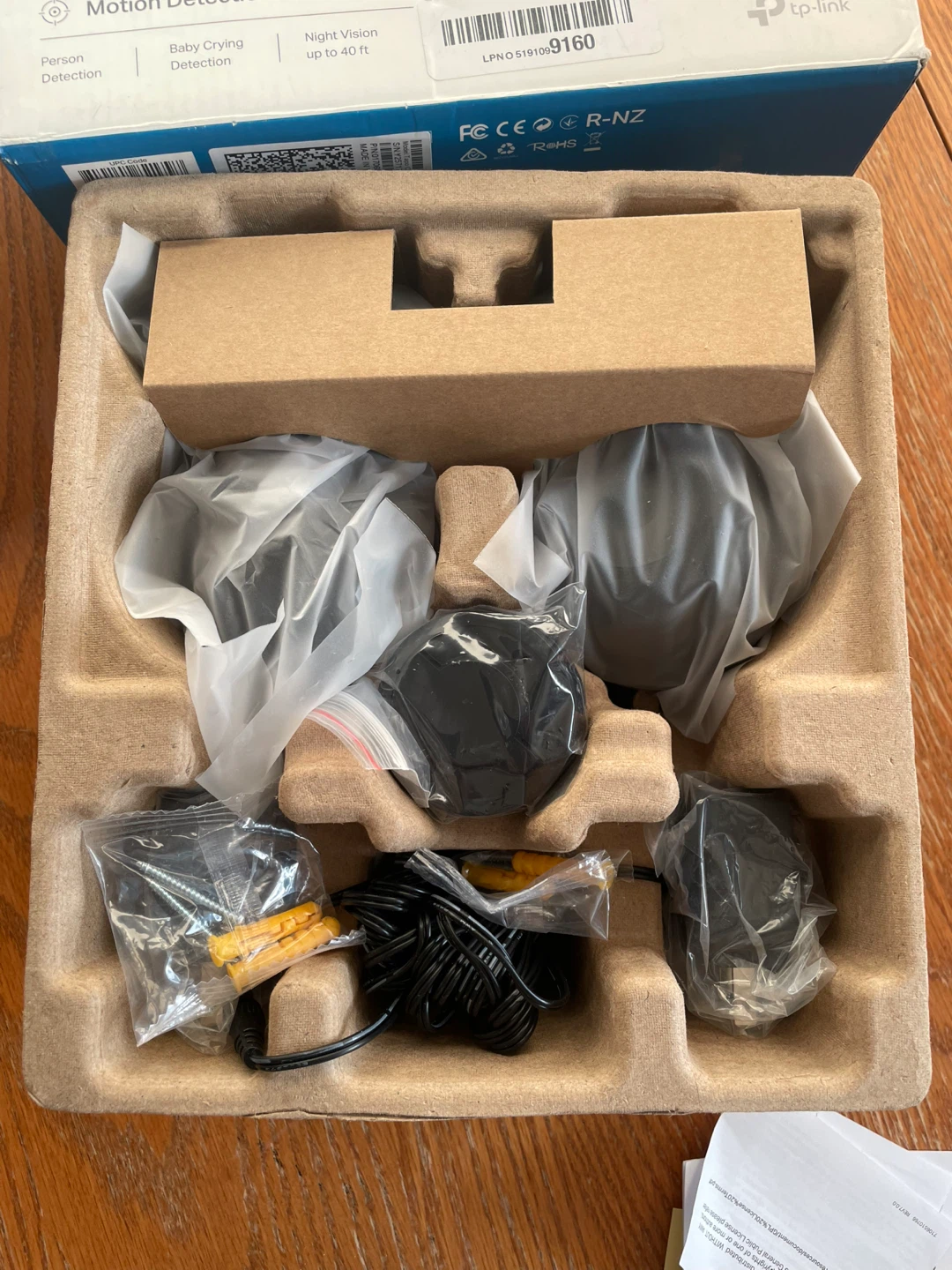 Tapoo wifi Camera Set of 2 With 2K Resolution - photo 2
