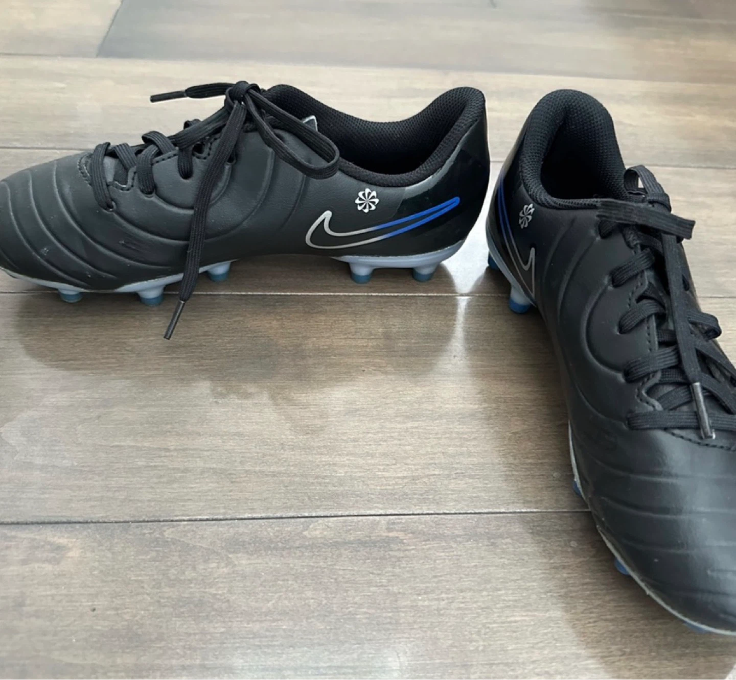 Nike Tiempo Legend 10 Academy  Cleats young 4.5 - photo 5