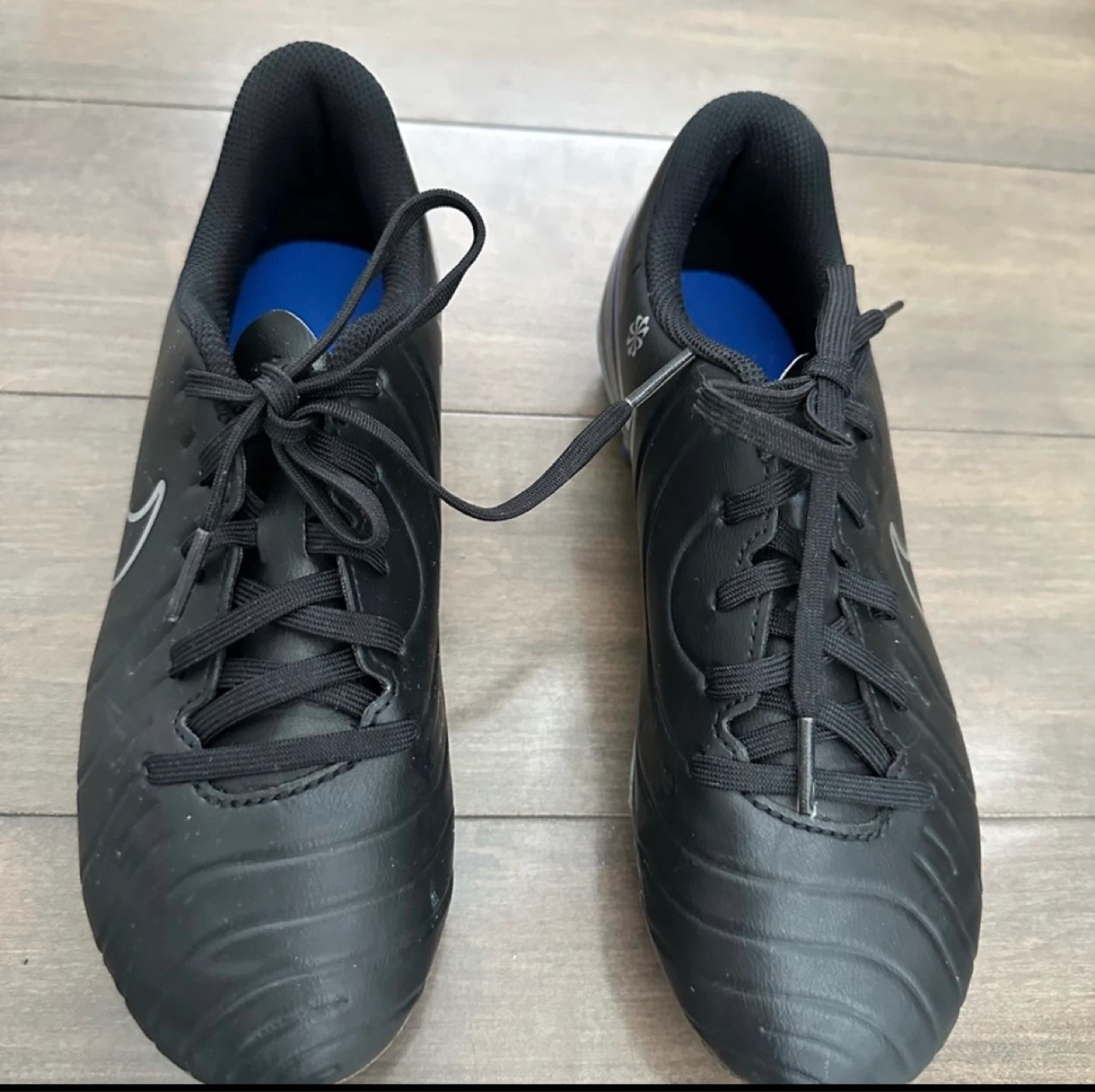 Nike Tiempo Legend 10 Academy  Cleats young 4.5 - photo 3