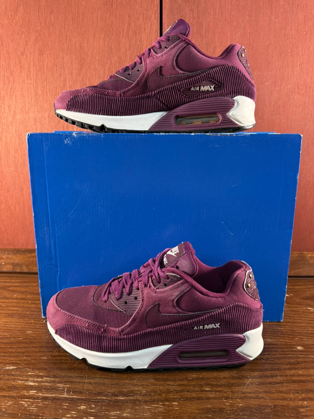 Nike Air Max 90 Bordeaux Purple Corduroy Womens Sneakers Sz US 8