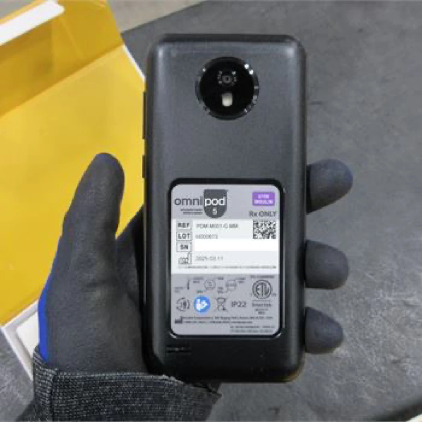 New-OMNIPOD 5 INSULIN DELIVERY CONTROLLERS - photo 3