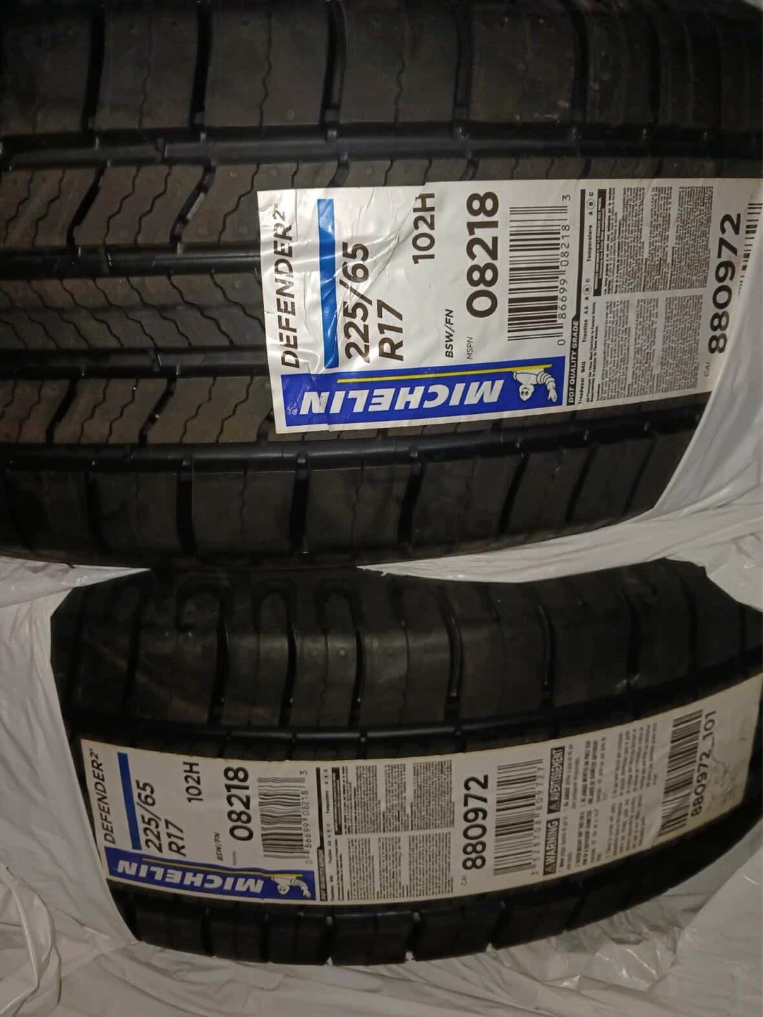 Michelin Defender 225/65 R17 Tires (Set of 2)