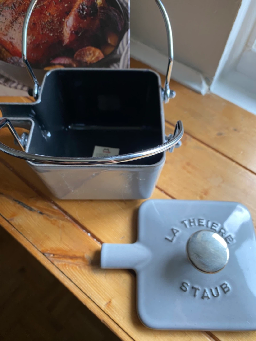 Staub La Theiere Cast Iron Pot - photo 2