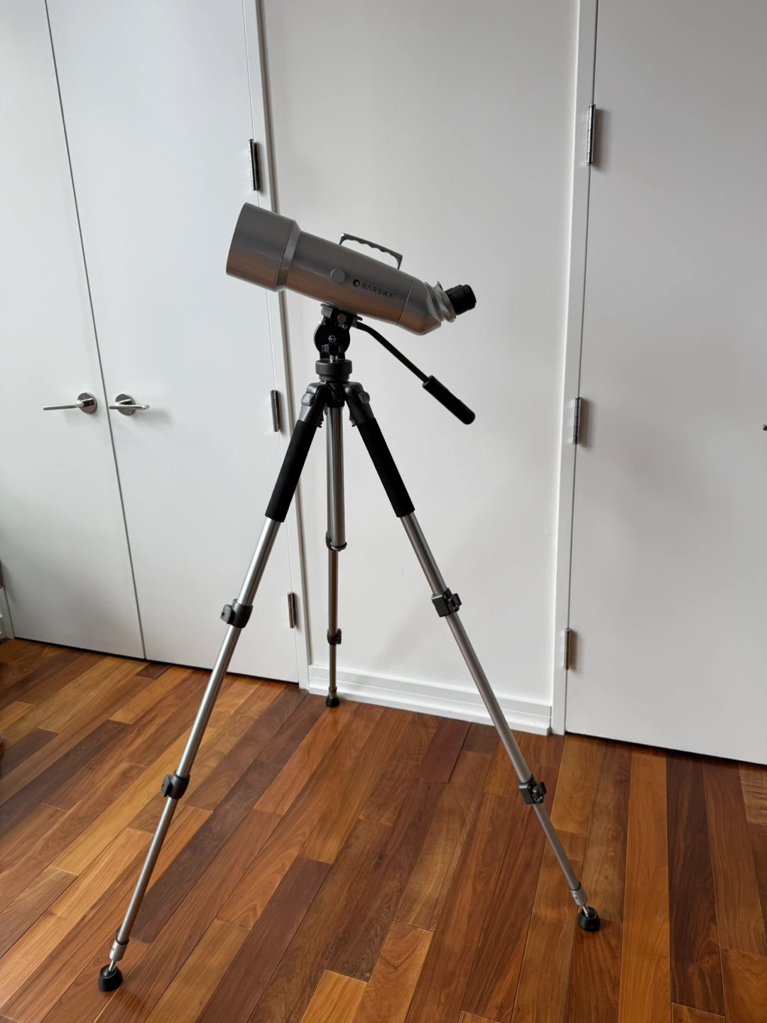 Barska Binoculars with Tripod