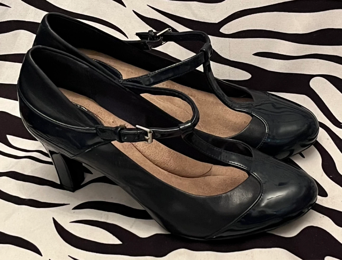 🤍 Giani Bernini Mary Jane Vineza Round Toe Leather Pumps 🤍