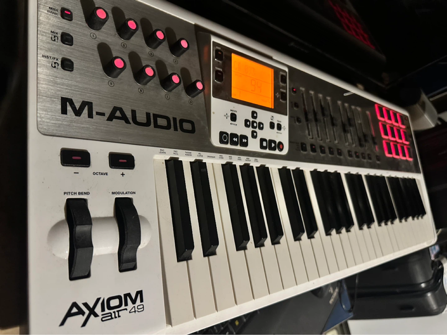M-Audio Axiom AIR 49 MIDI Keyboard Controller - photo 3
