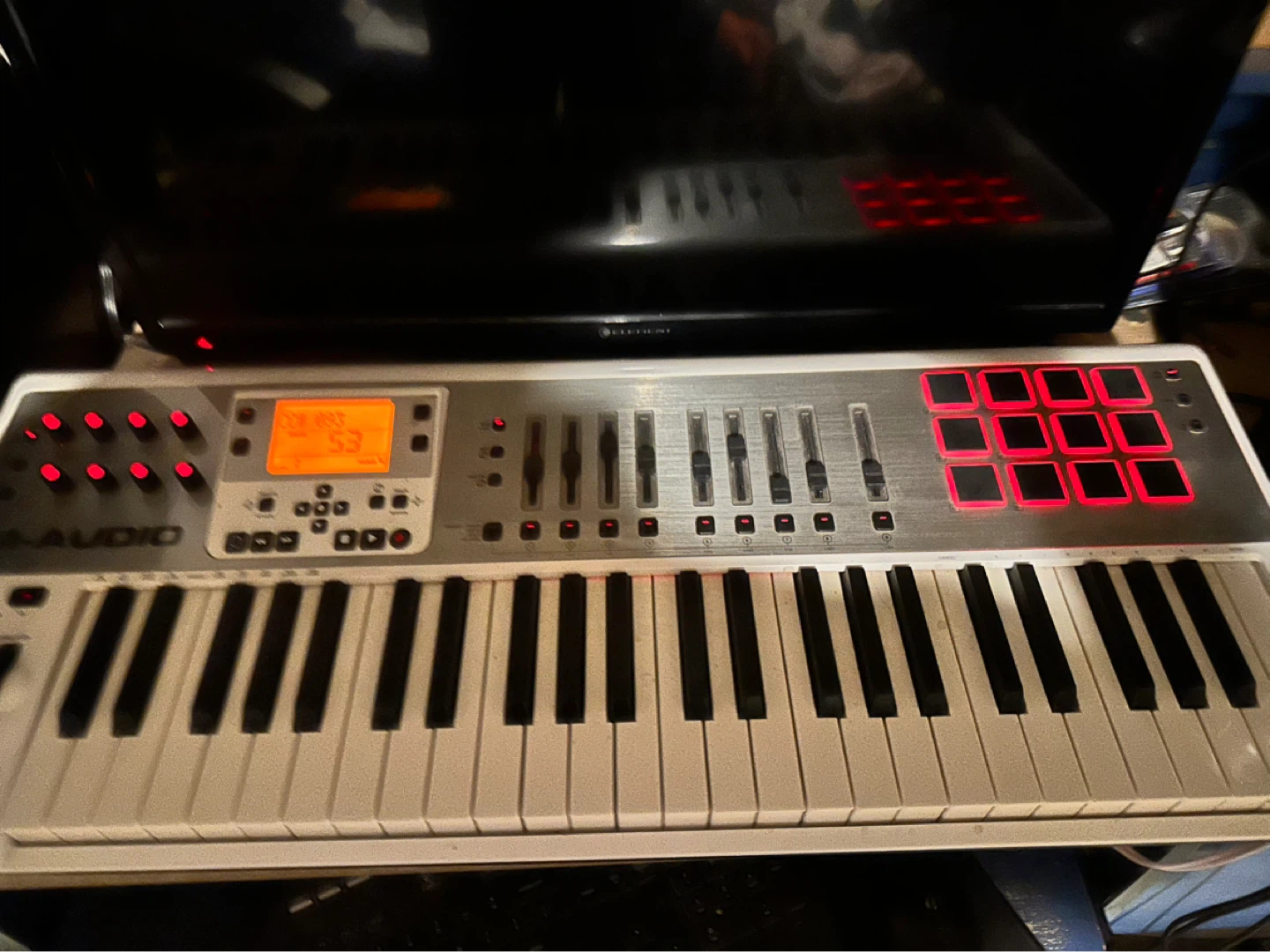 M-Audio Axiom AIR 49 MIDI Keyboard Controller - photo 2