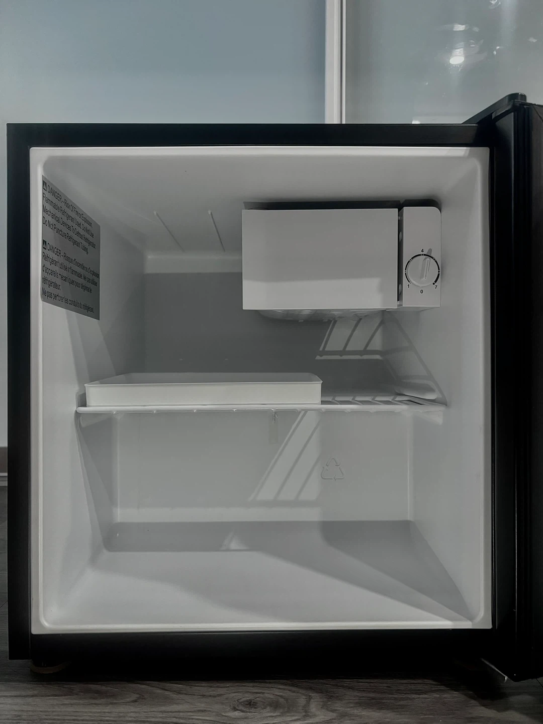 NEED GONE!: Galanz 1.7 cu. ft. mini fridge (FOR COLLEGE DORMS!) - photo 2
