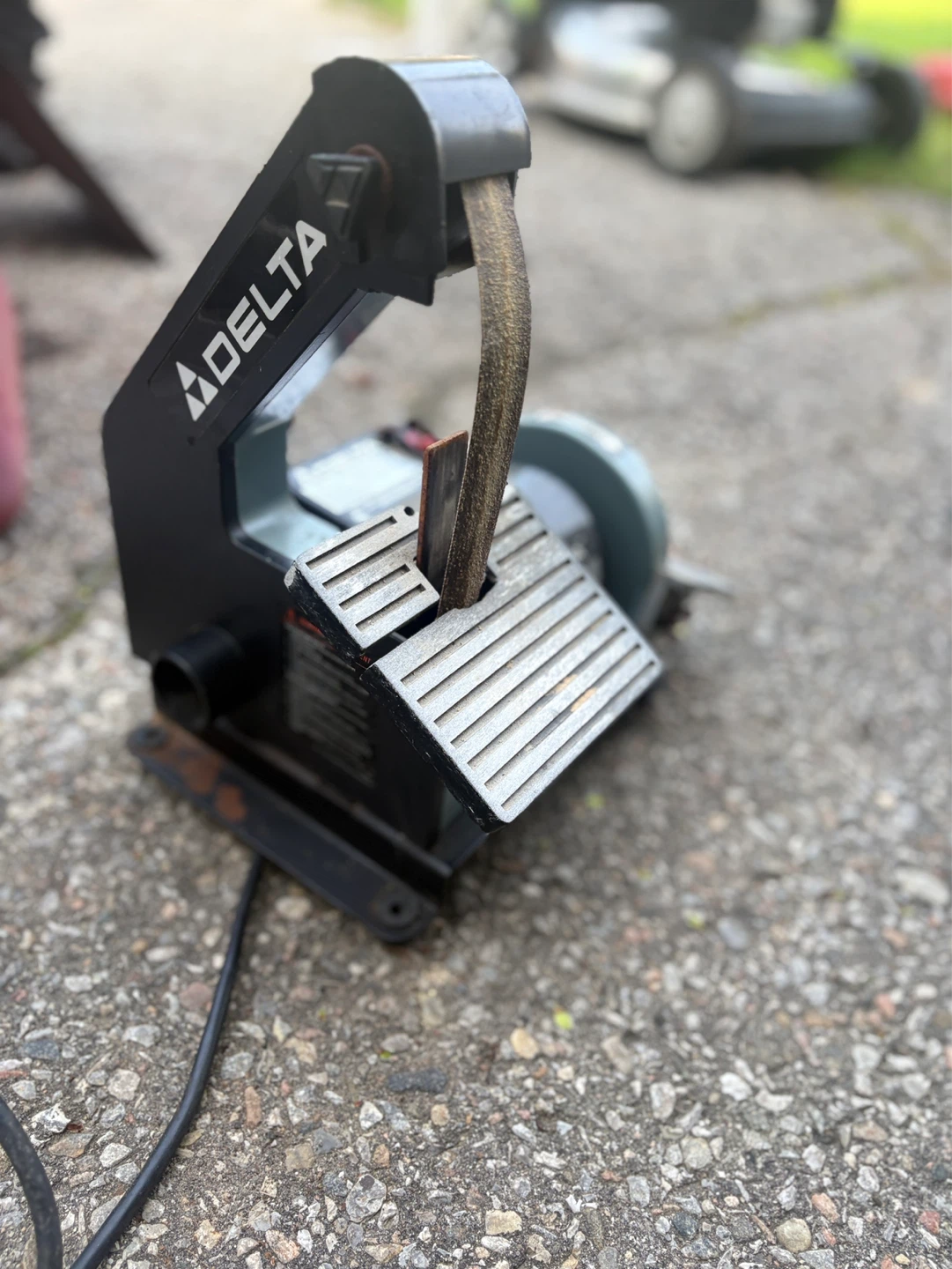 Delta Bench Sander - photo 2