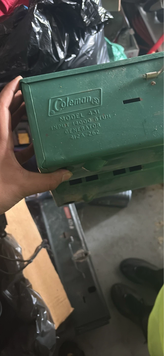 Coleman Model camping stove - photo 2