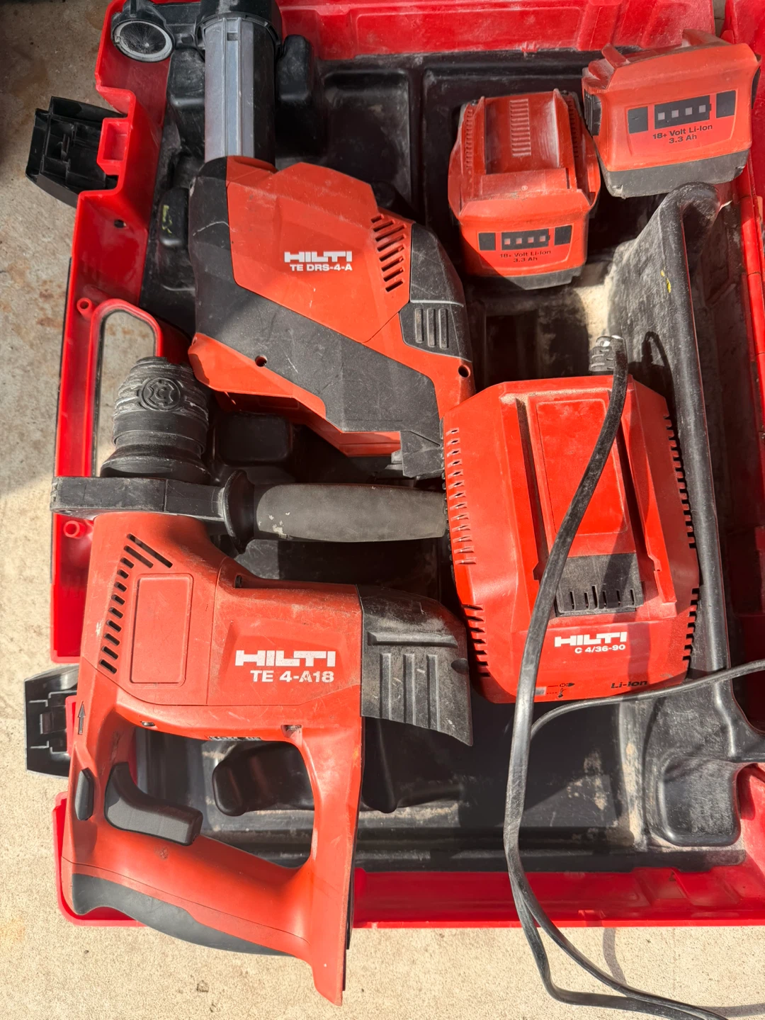 Hilti TE 4-A18 Rotary Hammer Drill with Batteries and Case