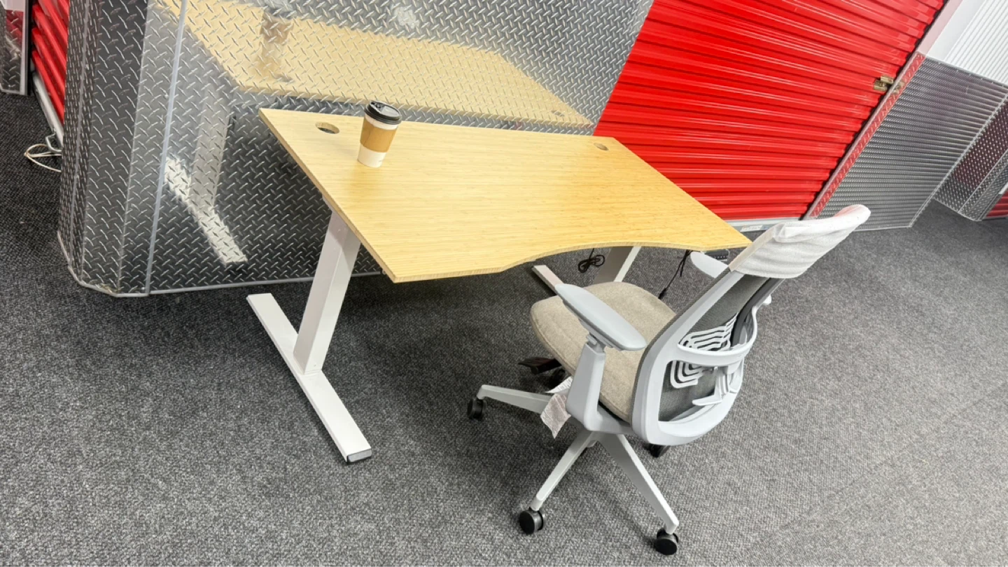 Adjustable Standing Desk - Bamboo Top