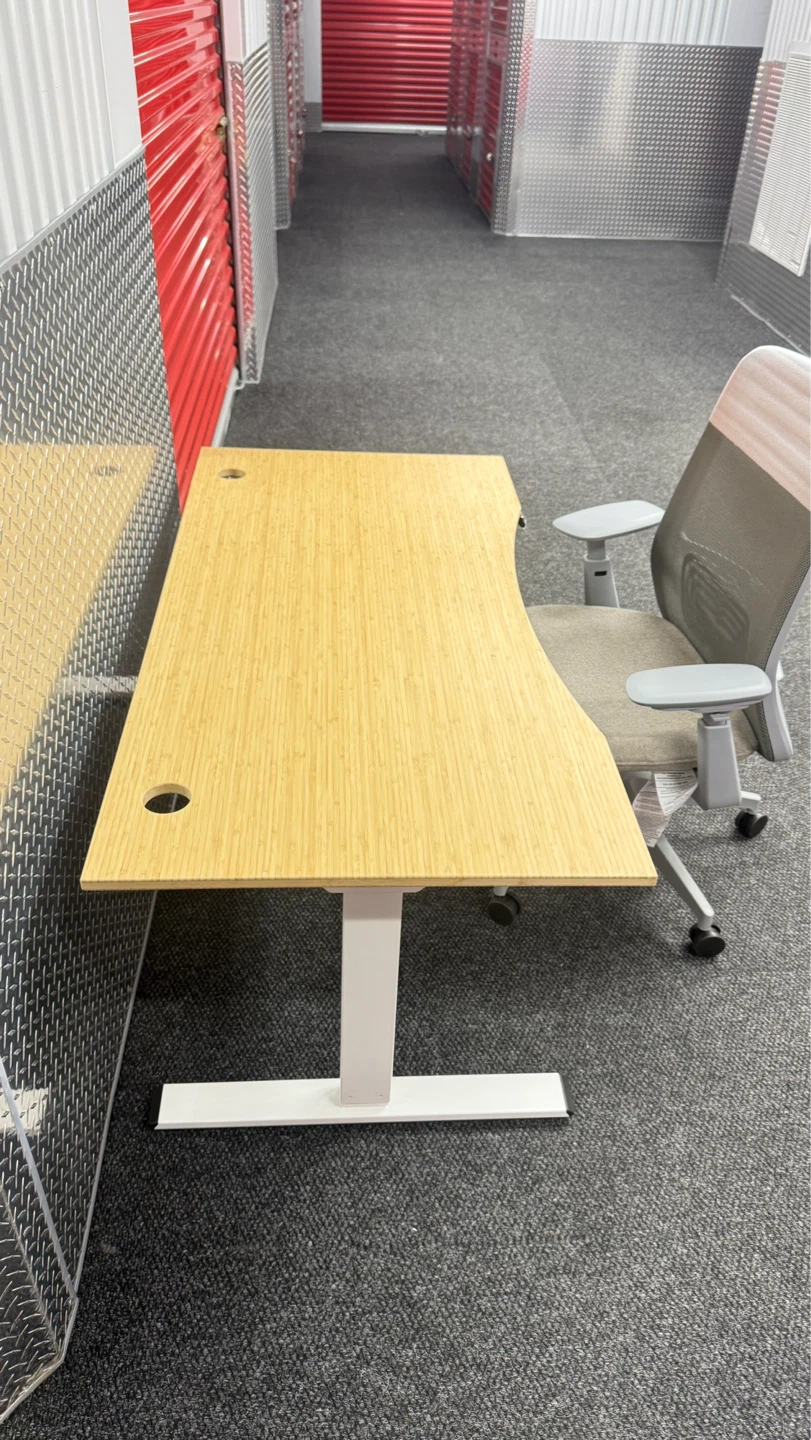 Adjustable Standing Desk - Bamboo Top - photo 2