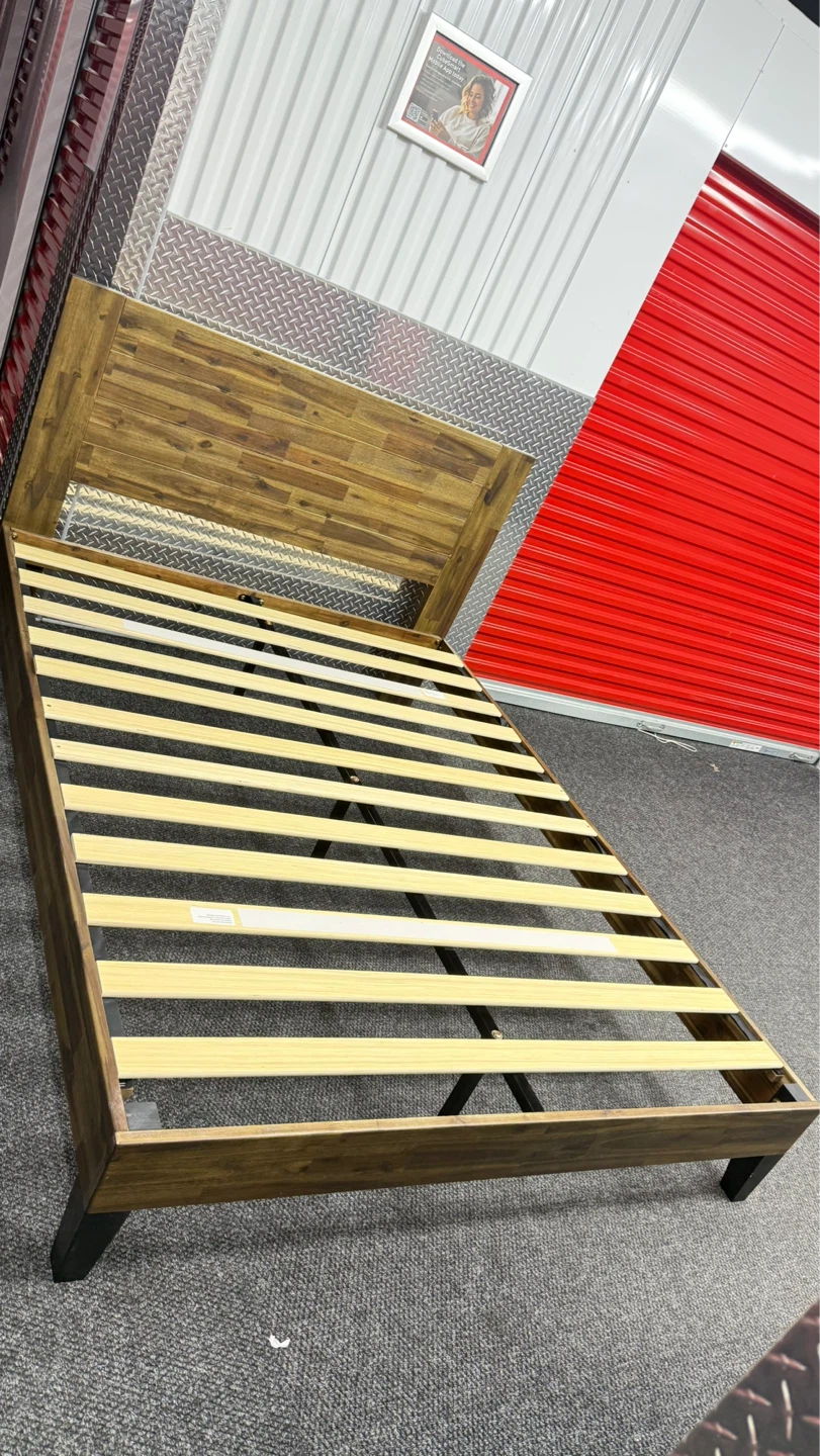 Zinus Wood Bed Frame - photo 2