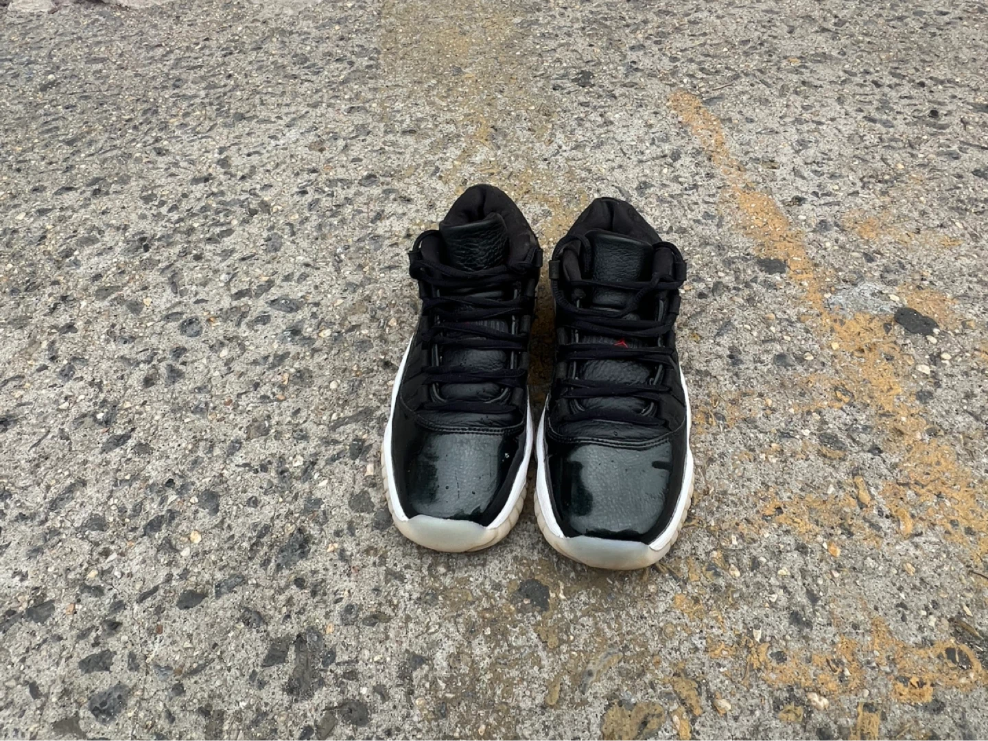 Air Jordan 11 Retro "Blackout"