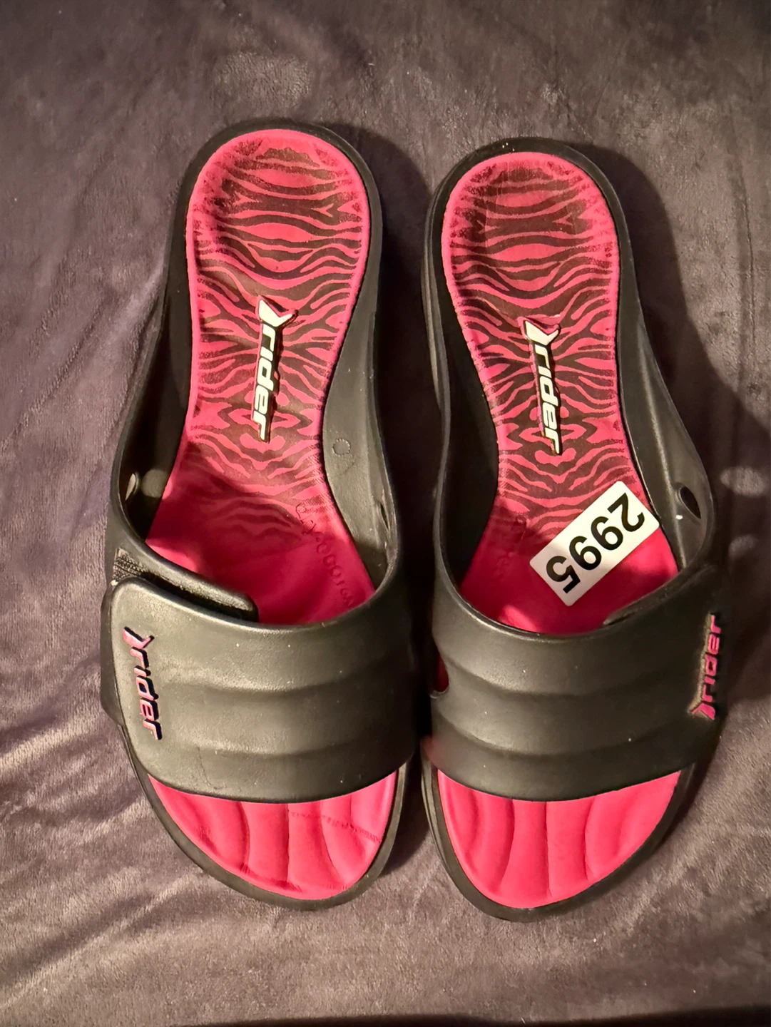 Rider Black & Pink Zebra Print Slides