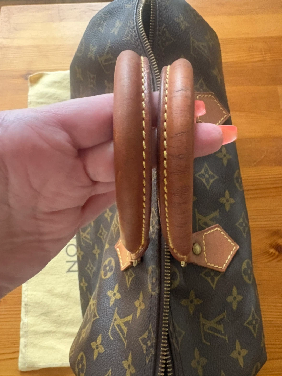 💯 Authentic Louis Vuitton Monogram Speedy 35 - photo 3