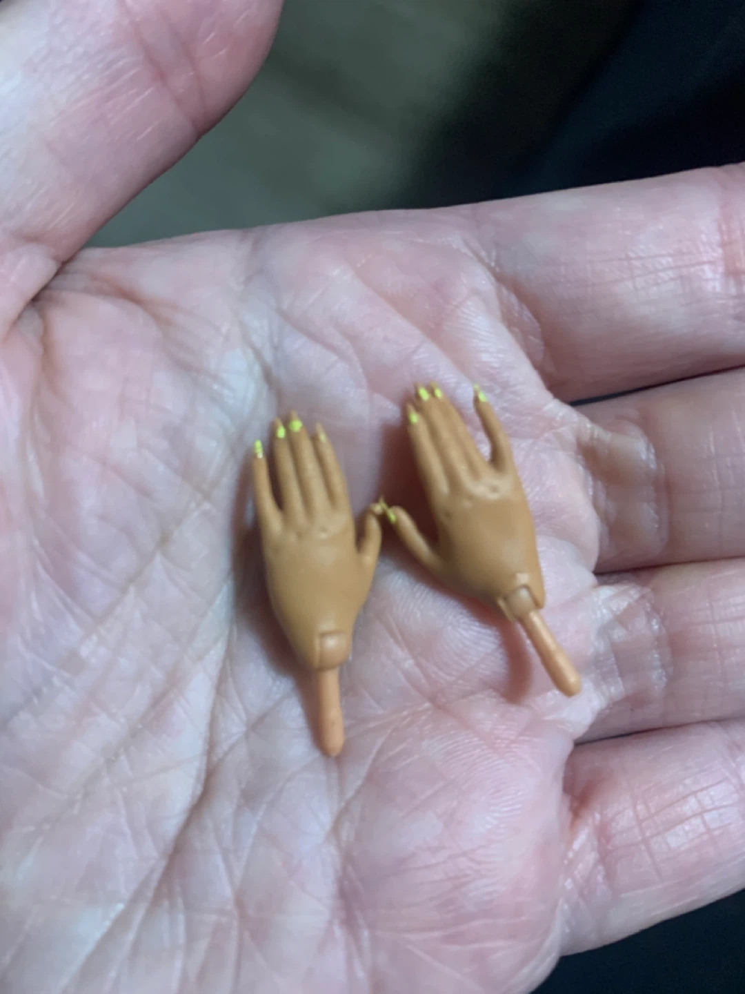 $5 each lol omg doll hands