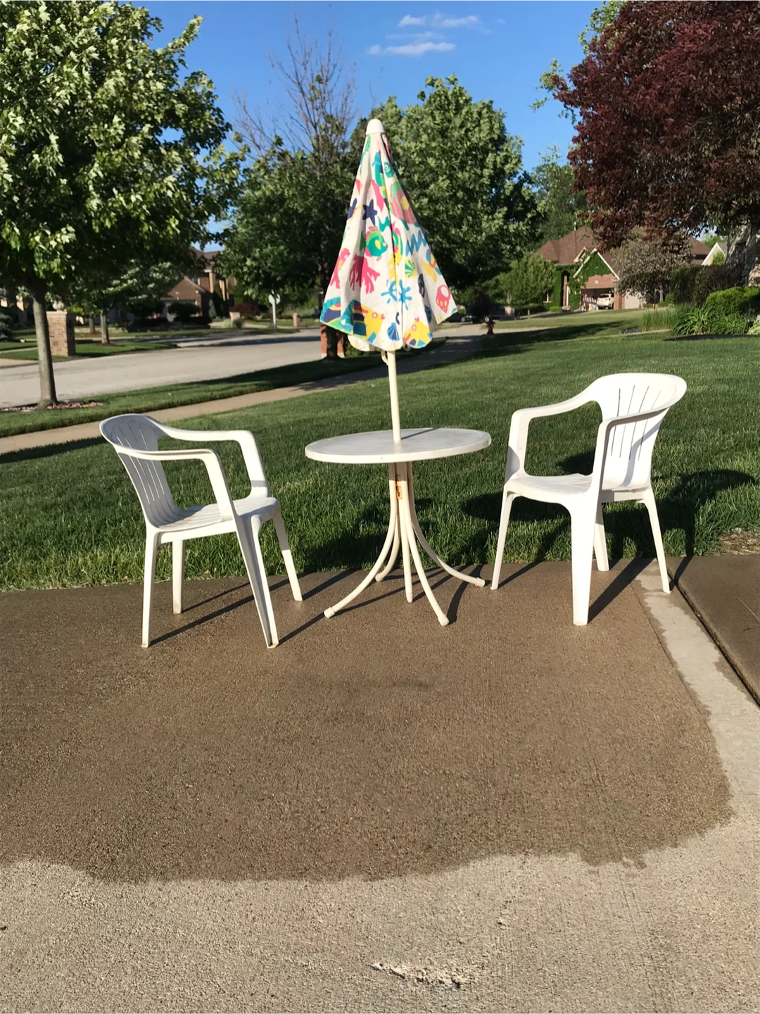 Children’s White Patio Table, 2 Chairs, and Umbrella Set - photo 2